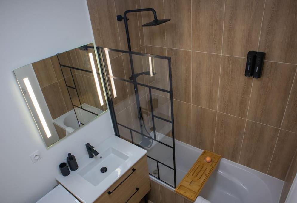 Luxury Apartment «Le Jurassien», Gex-Geneve Cessy Zewnętrze zdjęcie